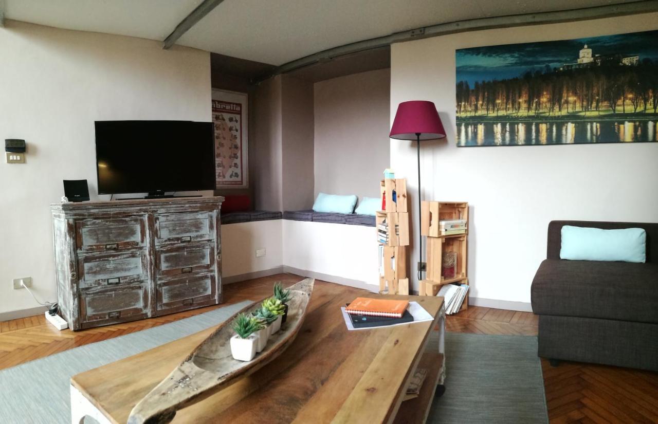 A Casa Nostra Nel Centro Storico Apartment Торино Екстериор снимка